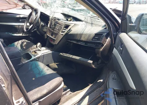 2011 Subaru Outback 2.5I Premium из США, поврежденный, VIN 4S4BRBCC1B3435977